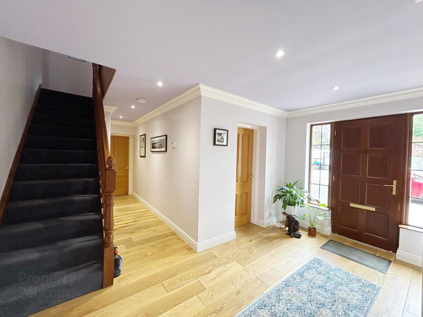 property description image