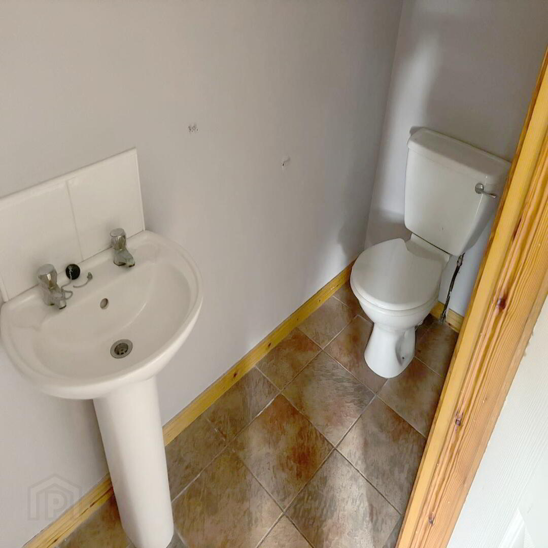 6 Summerhill Court 4 of 9