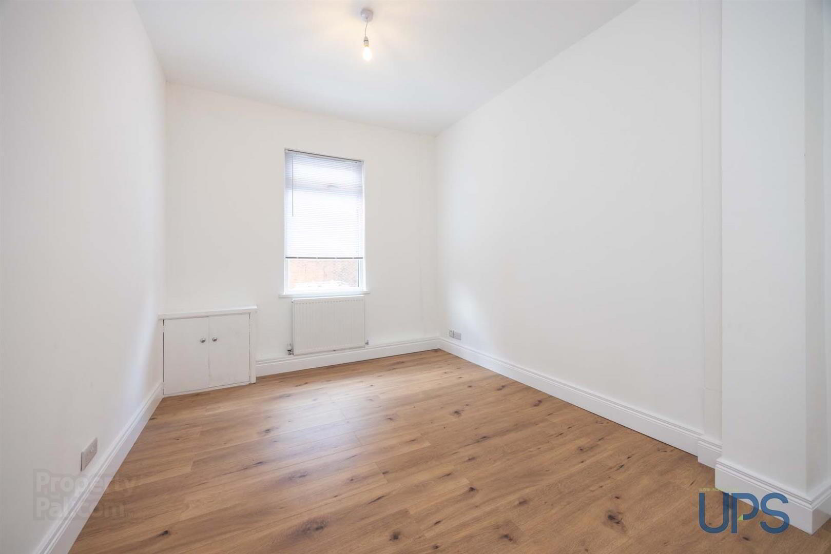 8 Nansen Street 3 of 28