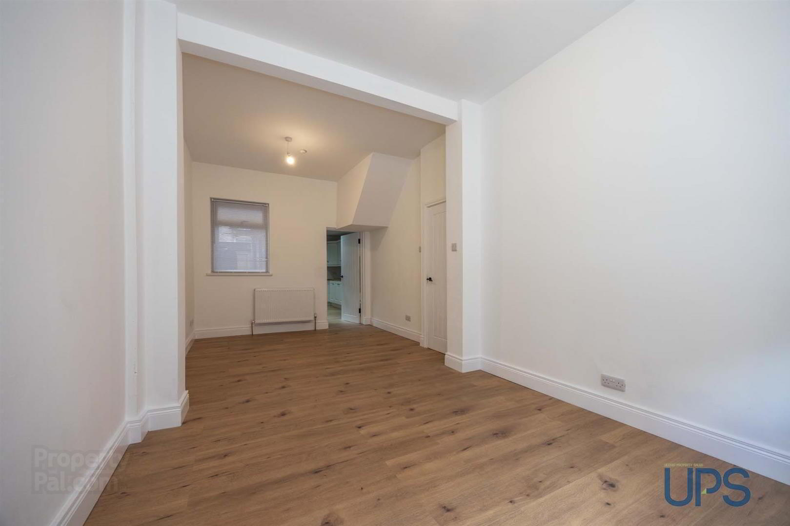 8 Nansen Street 4 of 28