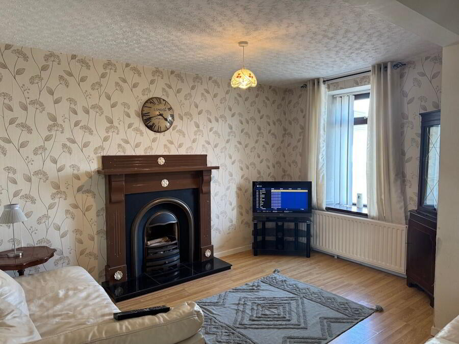 property description image