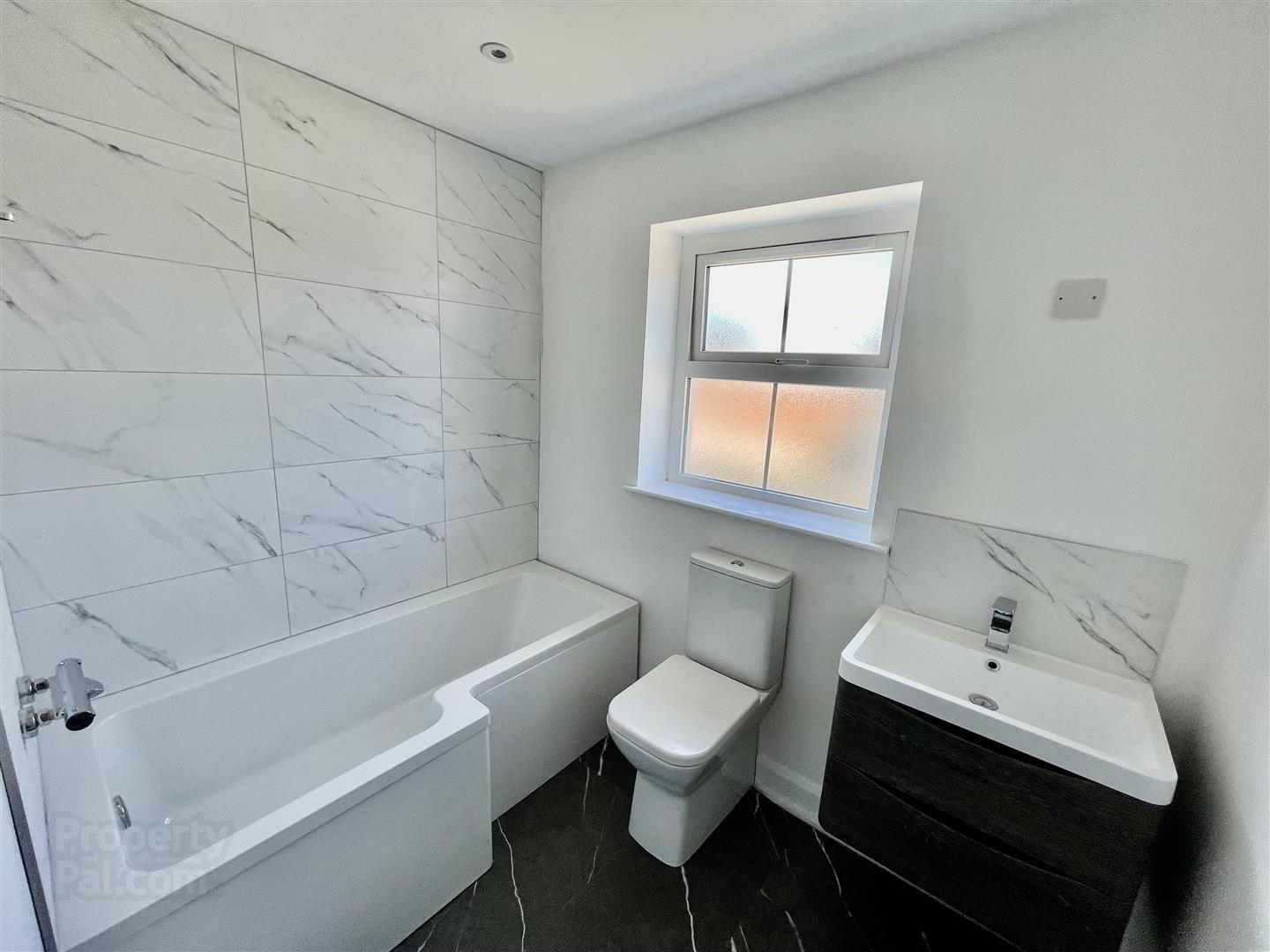 1a Seahaven Drive 7 of 11