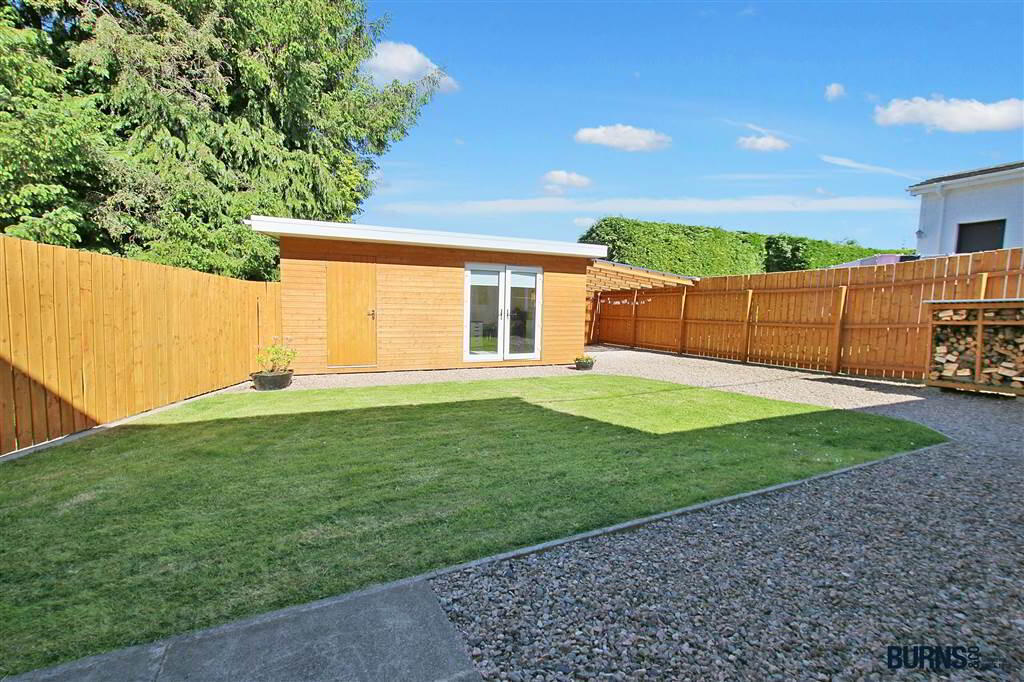 10 Desertmartin Road 21 of 31