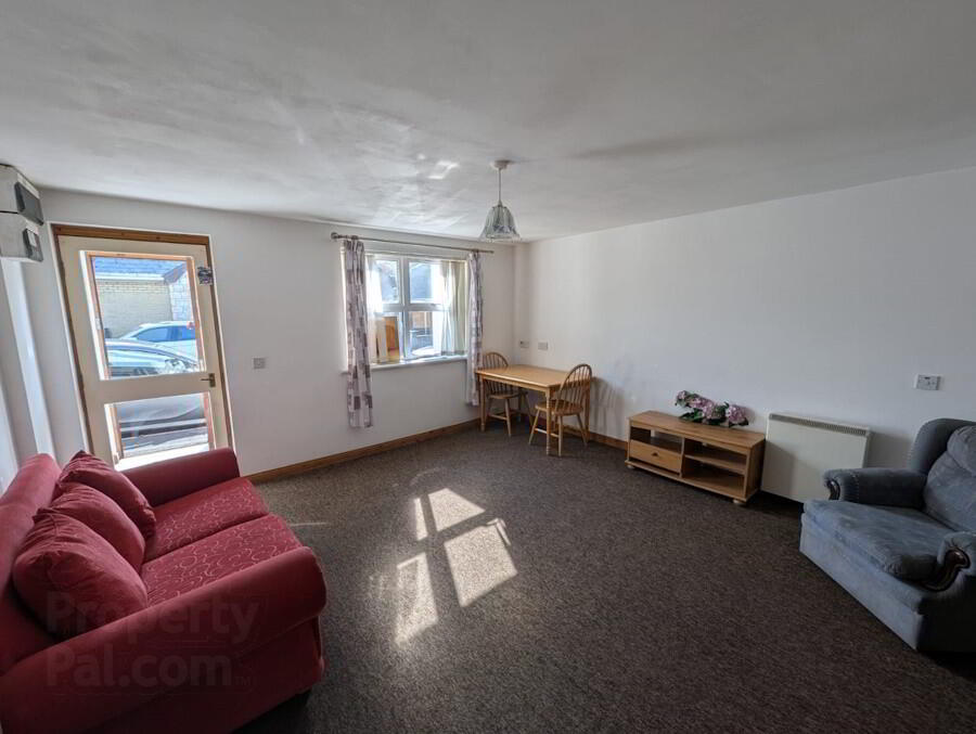 9b Edward Street 3 of 7