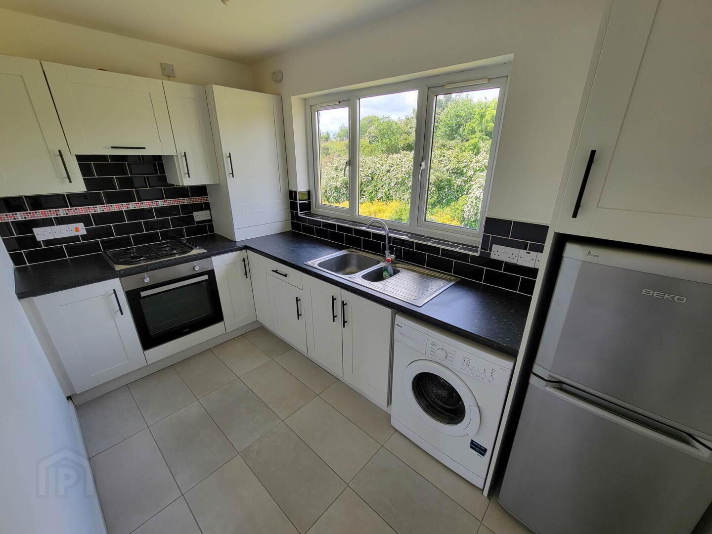 12 Blackthorn Rise 5 of 12