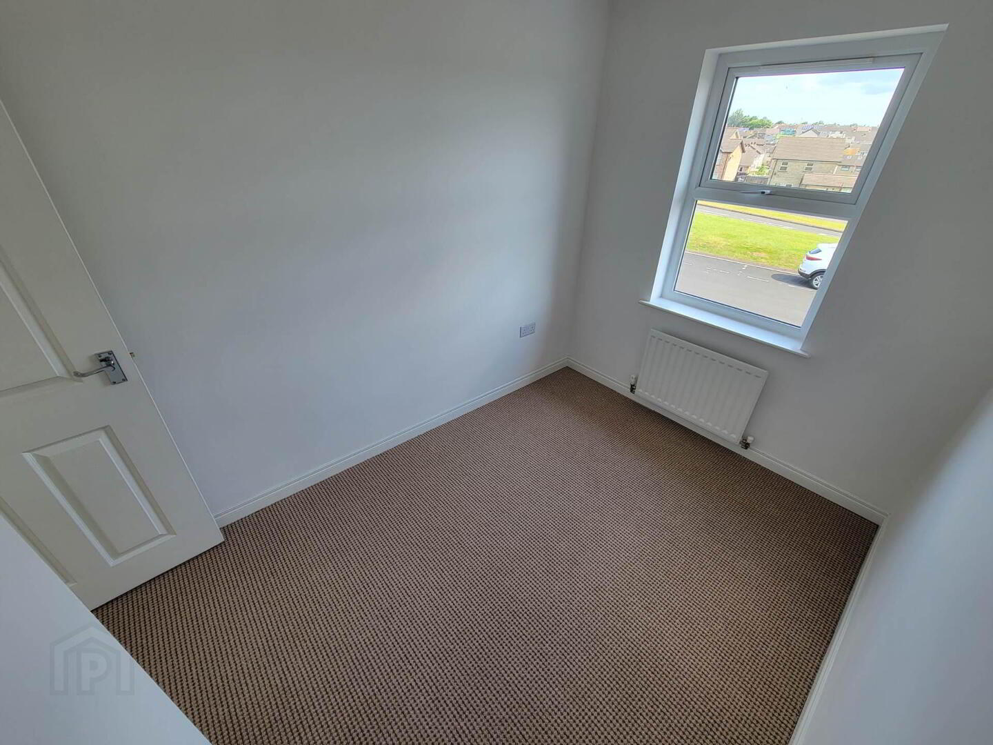 12 Blackthorn Rise 10 of 12
