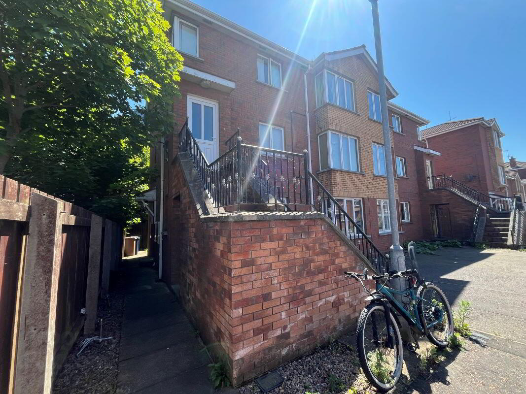 26 Sloanhill Mews 3 of 16