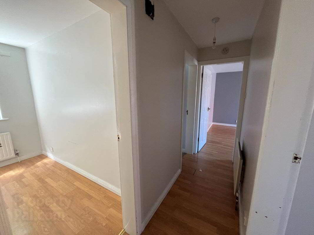 26 Sloanhill Mews 7 of 16