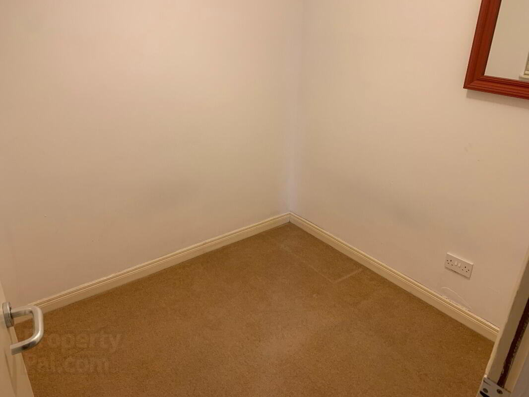 Apt 28, 48 Rossmore Drive 7 of 7
