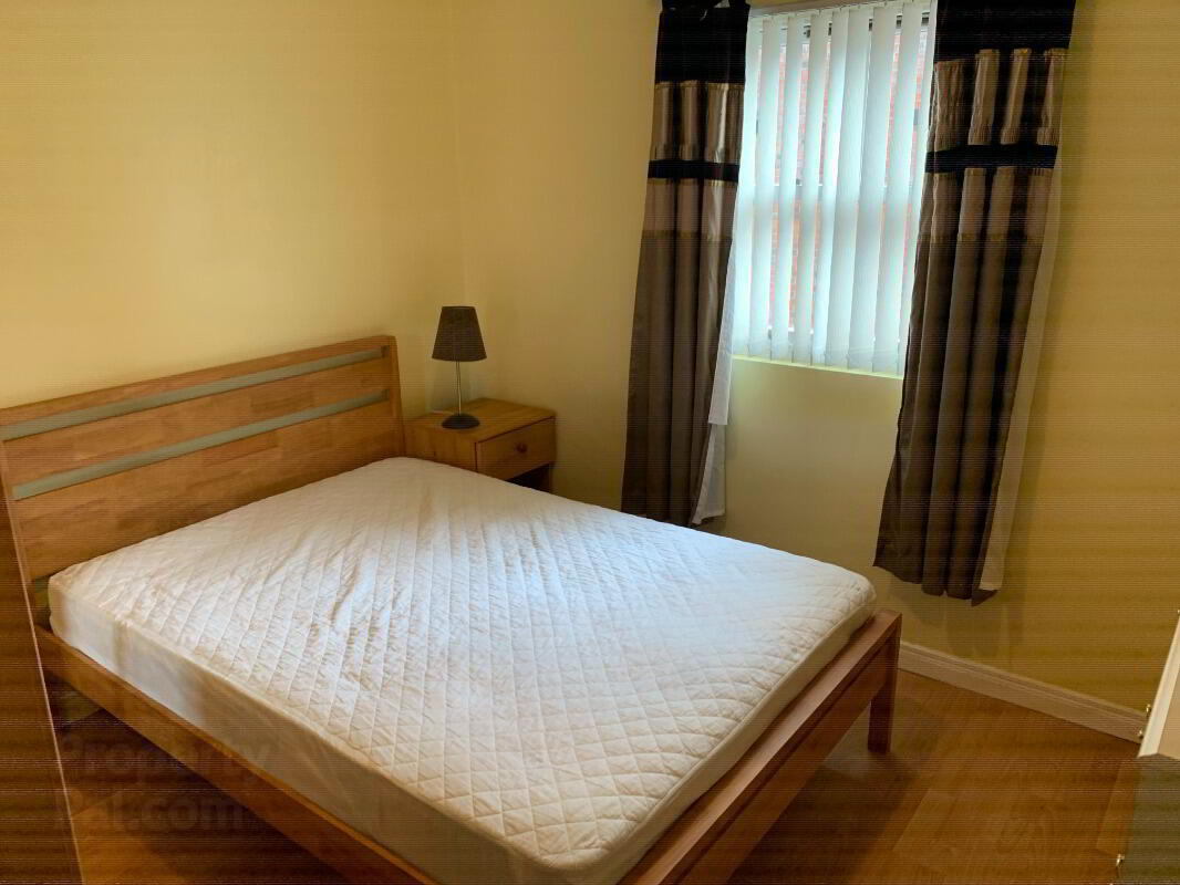 Apt 28, 48 Rossmore Drive 5 of 7