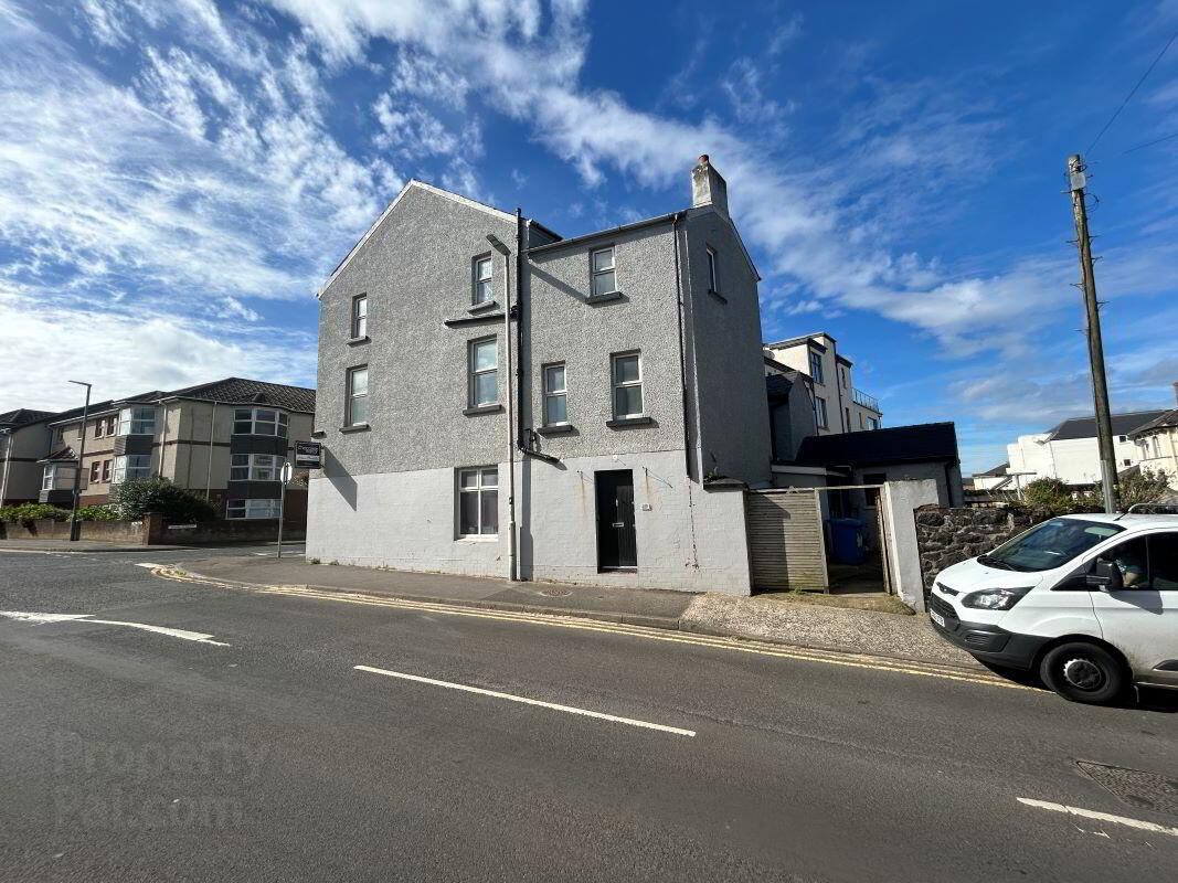 3-5 Main Street, 1a Sea Road 4 of 17