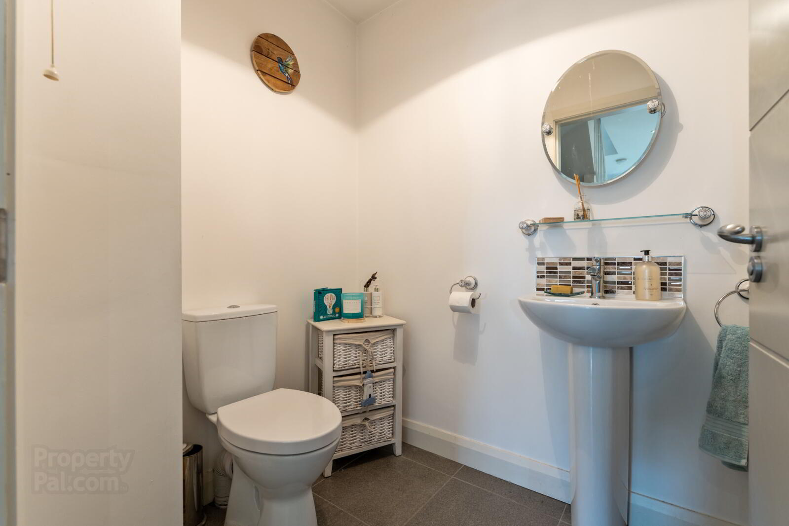 17a Wandsworth Parade 10 of 25