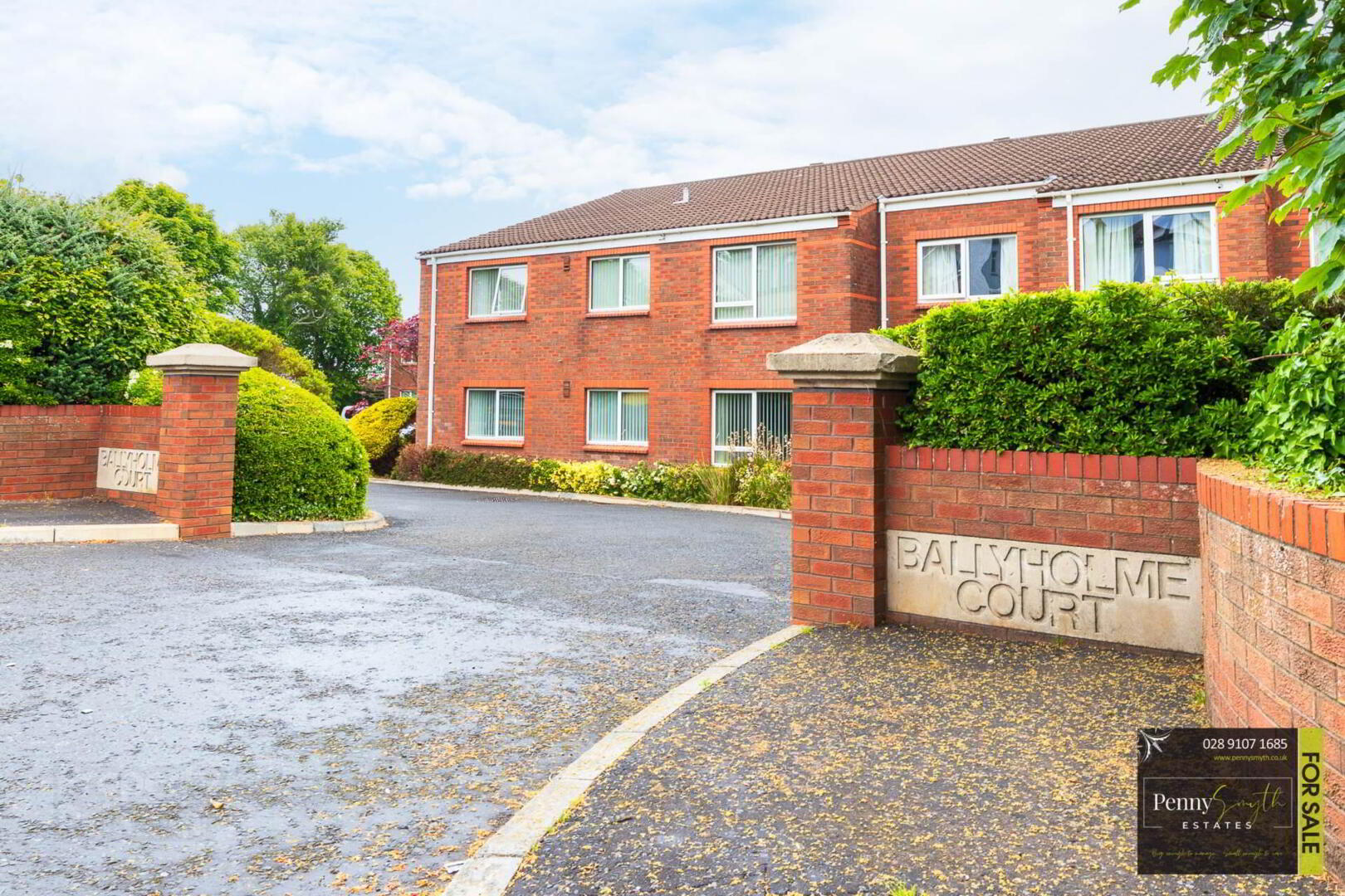 10 Ballyholme Court 1 of 27