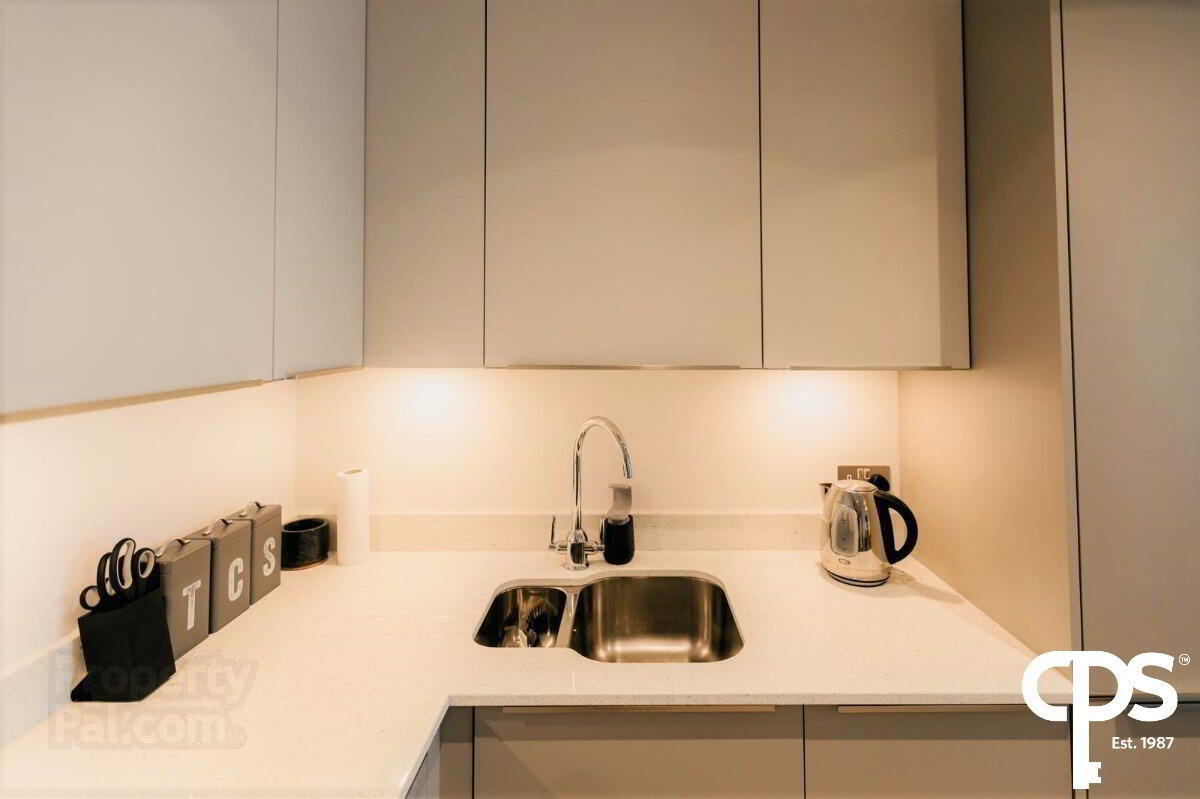 Apt 512 Portland 88 8 of 14