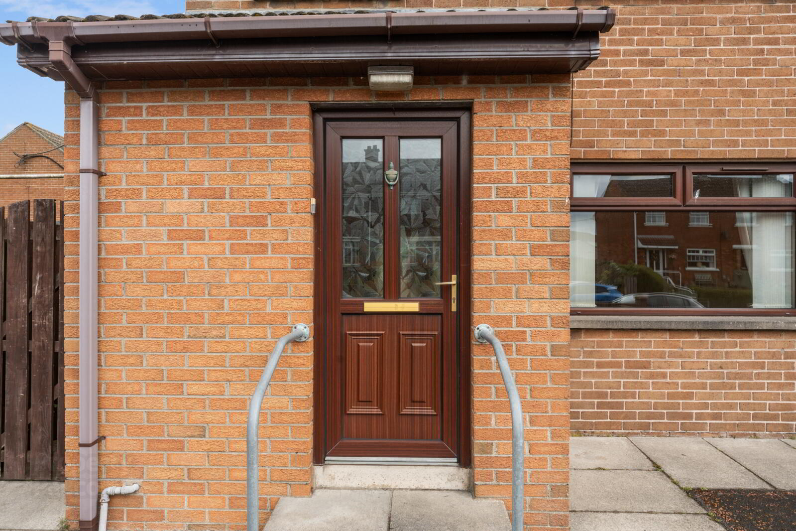 18 Brooklands Road 3 of 21
