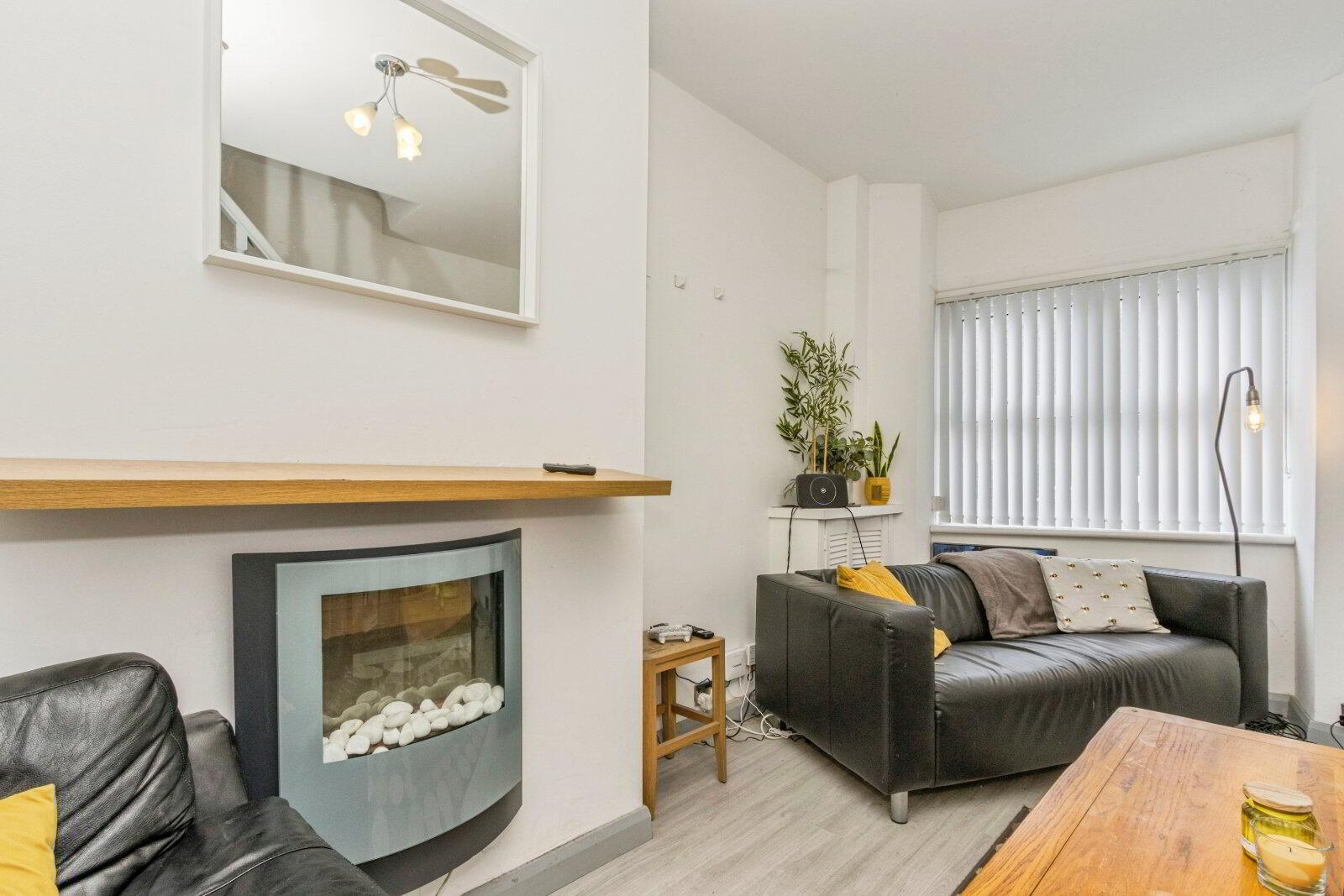 85 Northbrook Street 6 of 17