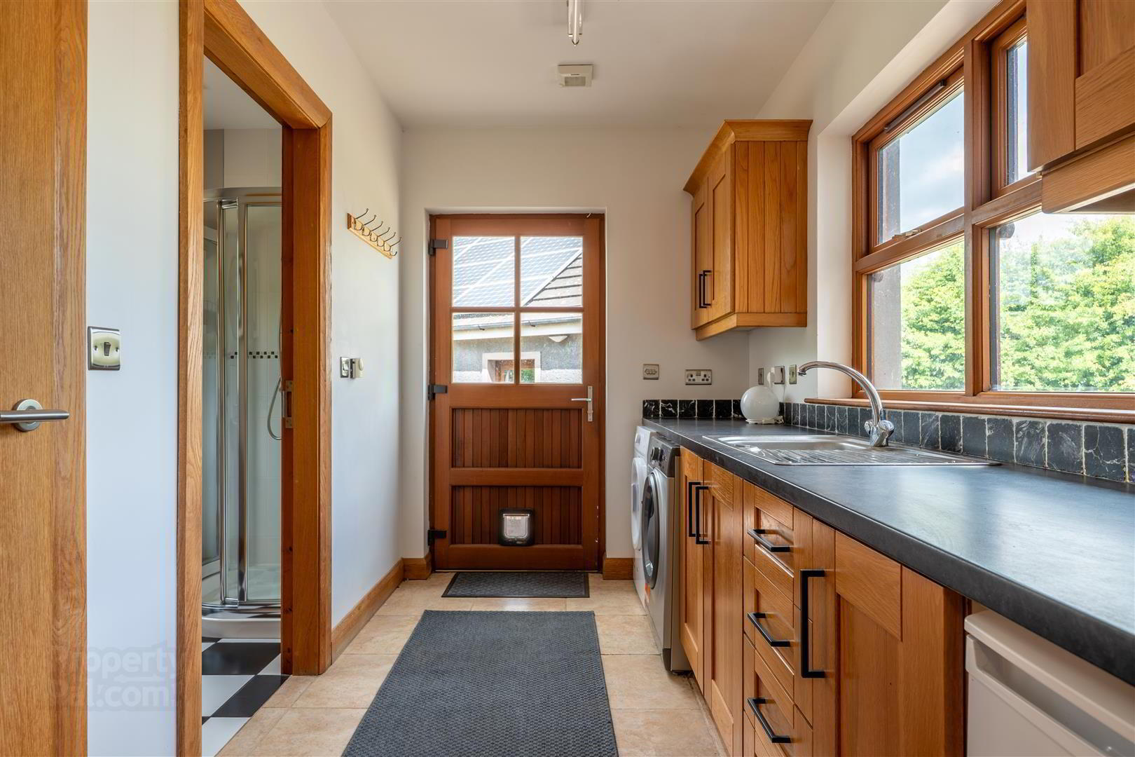 7 Gorse Road 29 of 61
