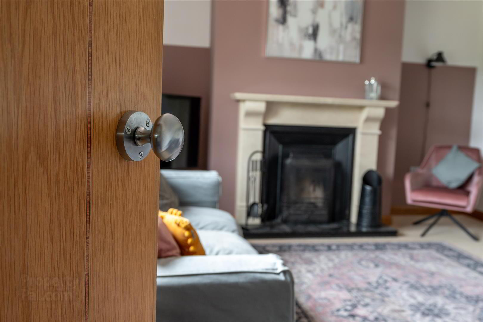 7 Gorse Road 10 of 61