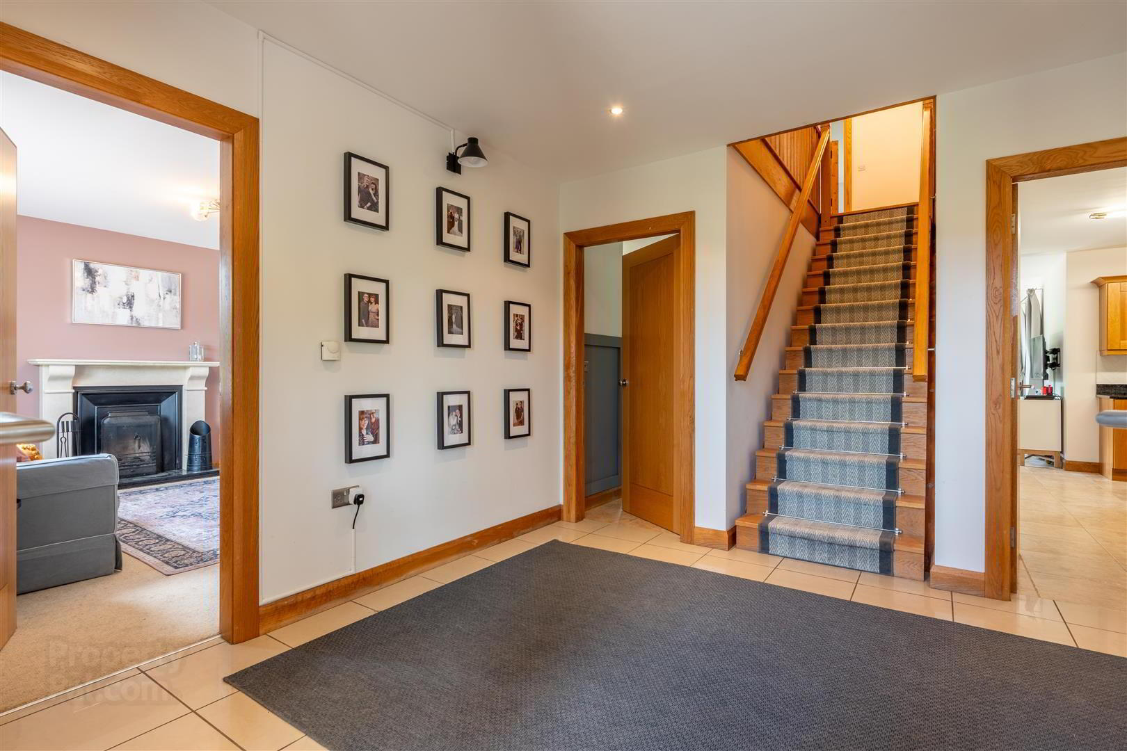 7 Gorse Road 9 of 61