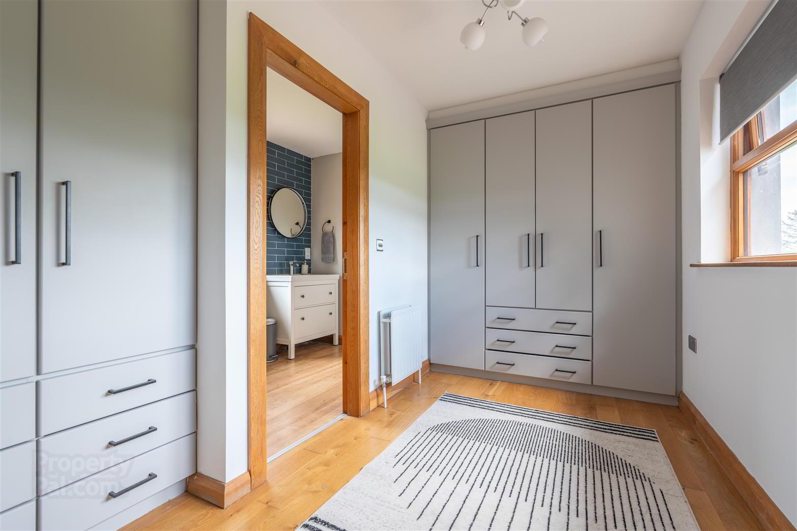 7 Gorse Road 37 of 61
