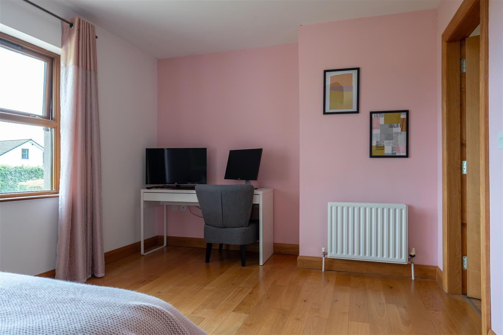 7 Gorse Road 41 of 61