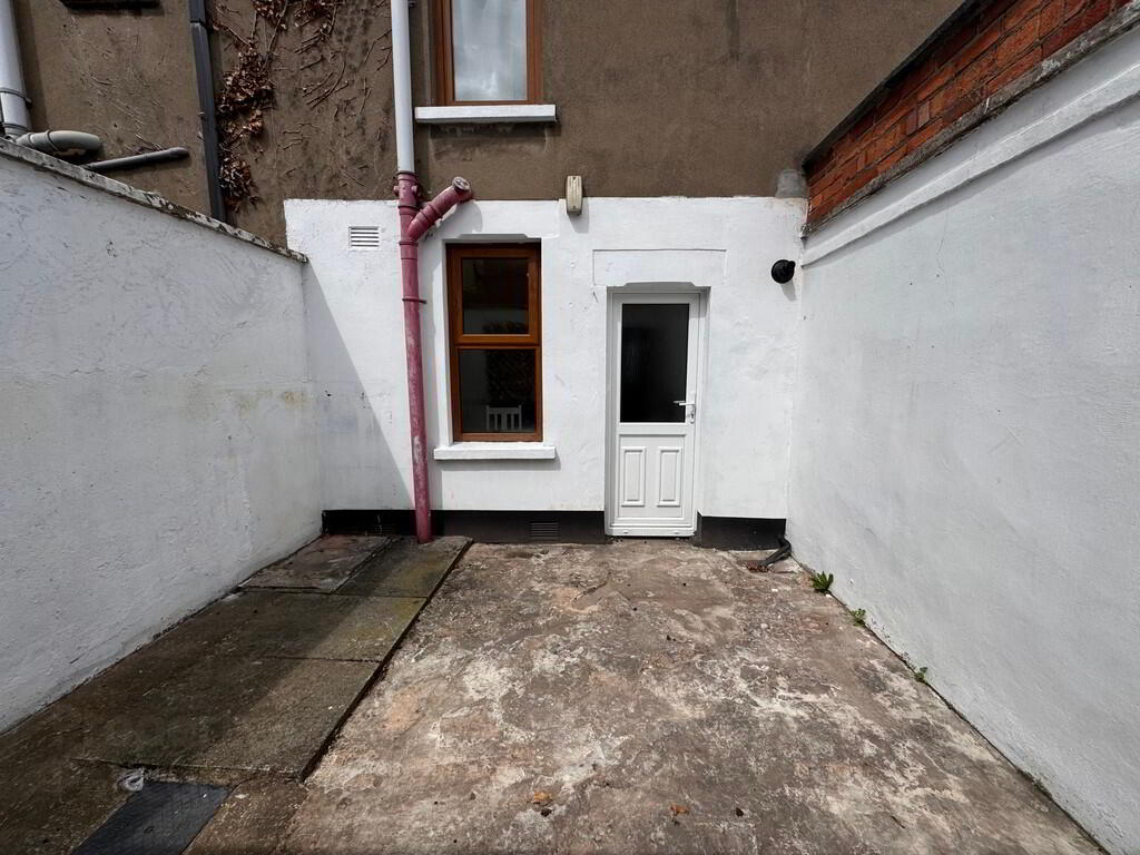 18 Benburb Street 17 of 17