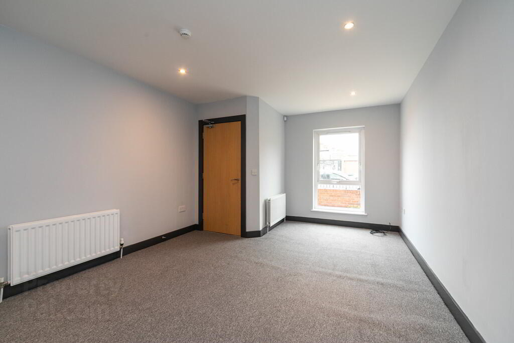 45 Northbrook Street 3 of 29