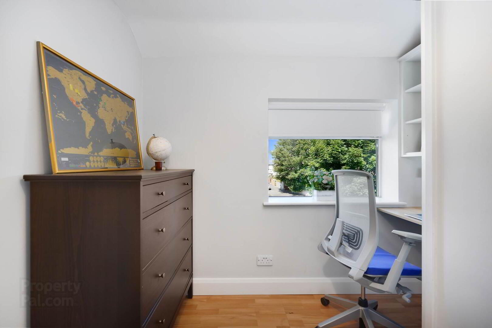 87 Carrickmount Avenue 27 of 47
