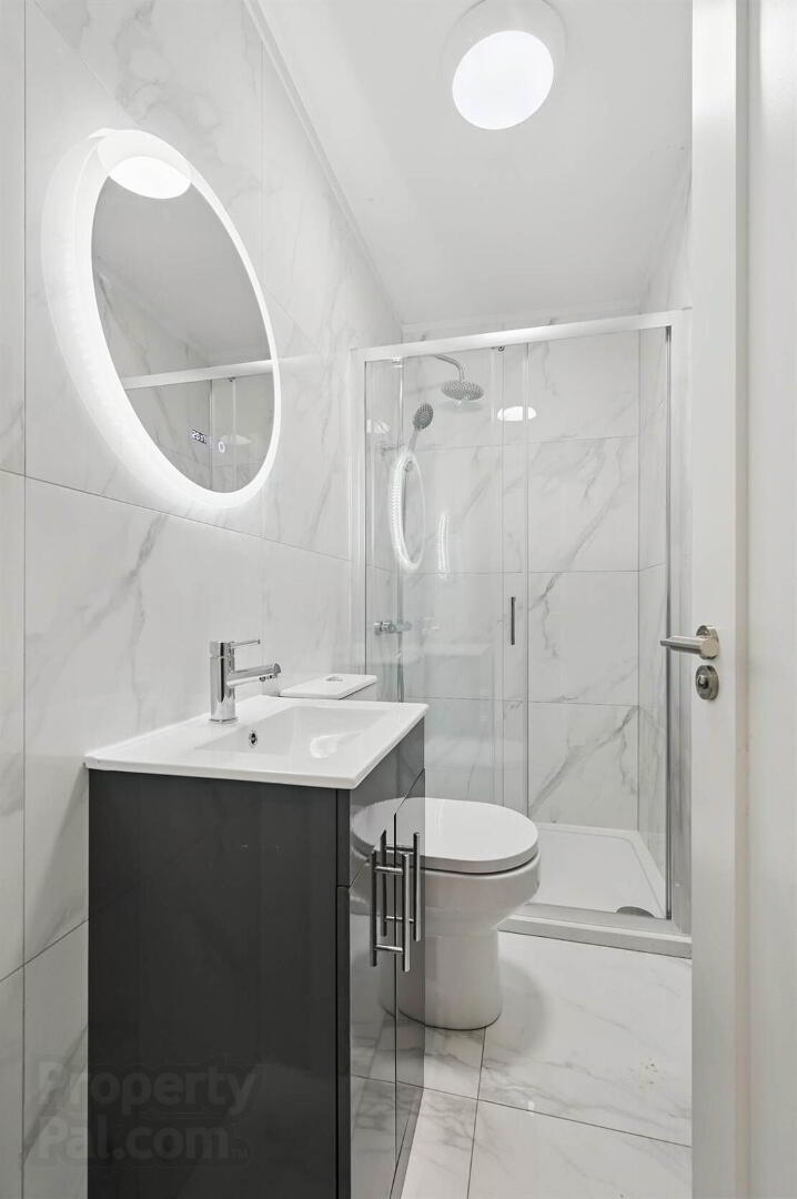 Apt 1, 37 Wellington Park 12 of 14