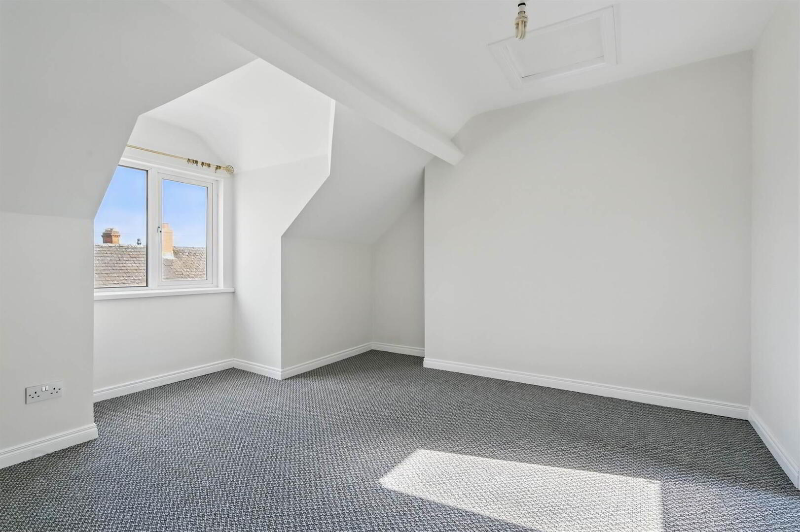 29 Lichfield Avenue 12 of 13