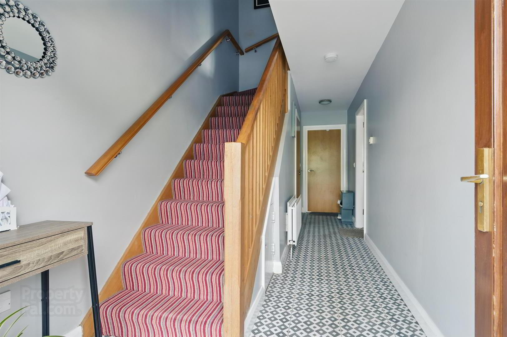 2 Drummond Manor 3 of 21
