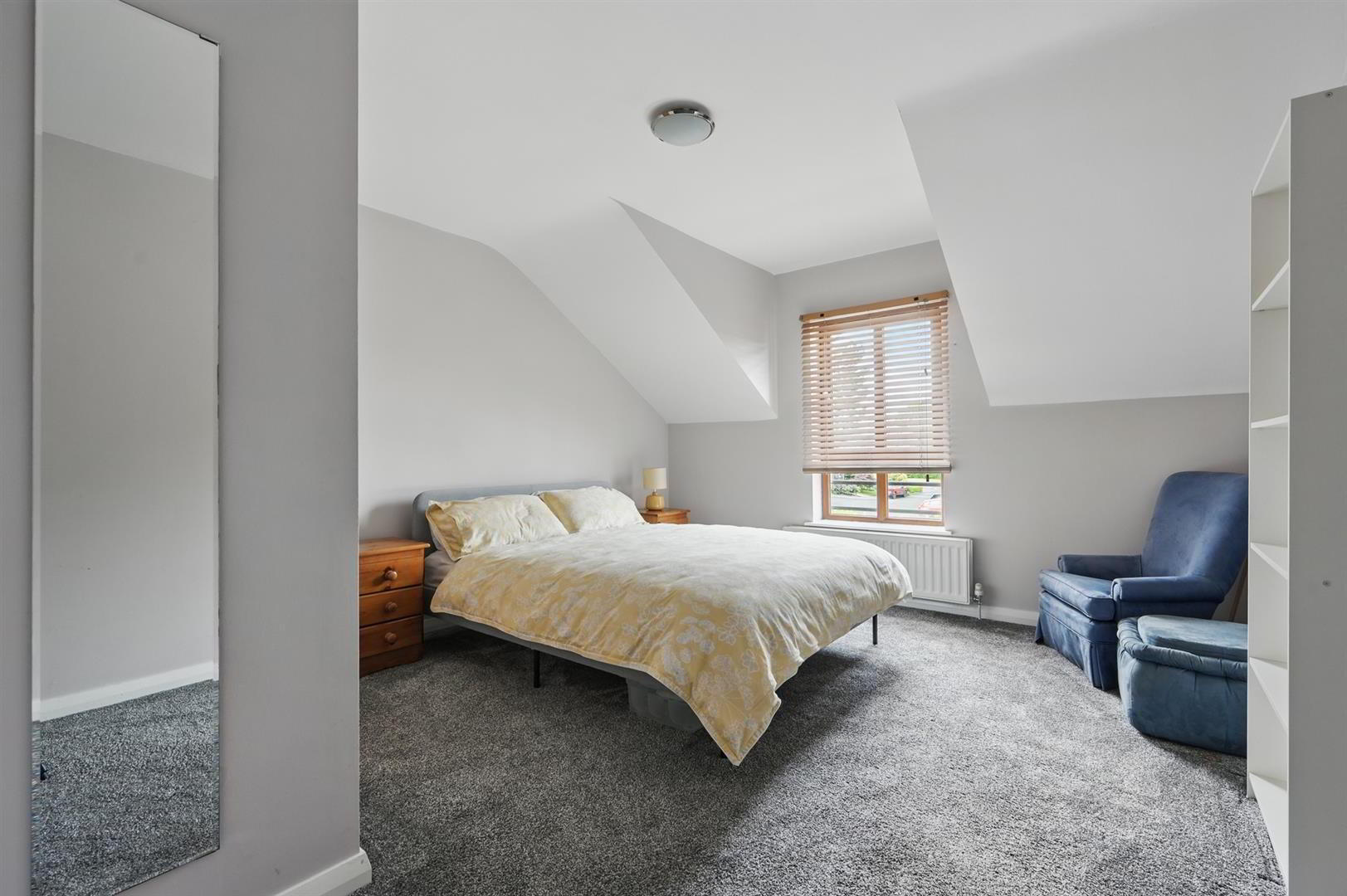 2 Drummond Manor 14 of 21