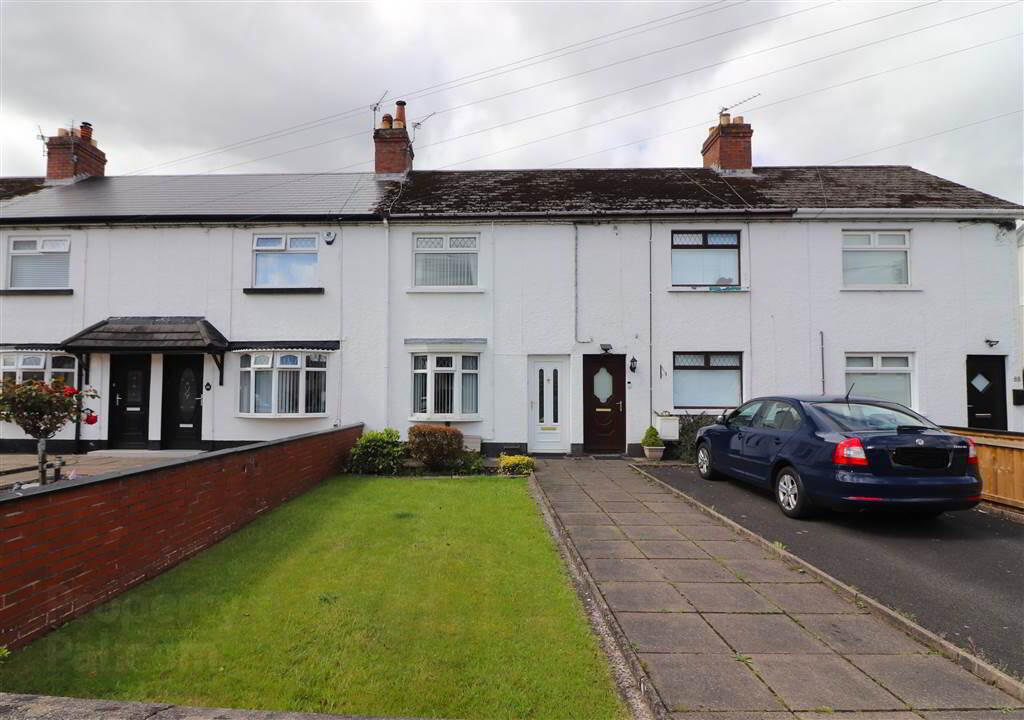 84 Moss Road 1 of 8