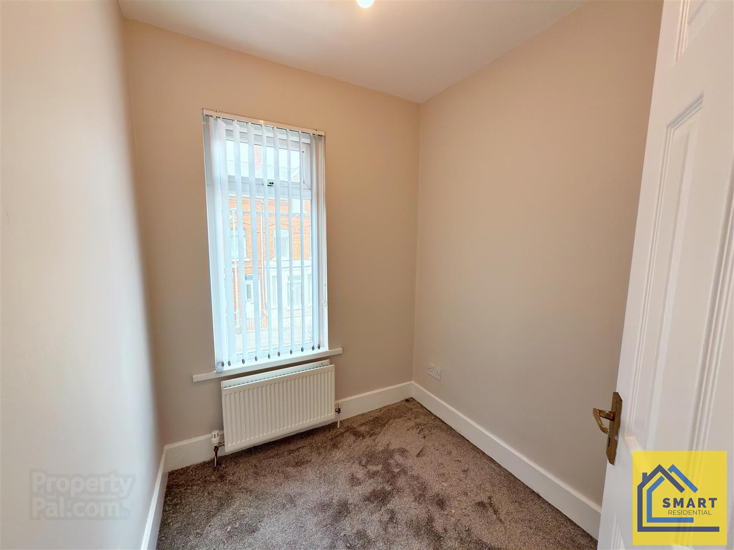 20 Willowholme Street 8 of 10