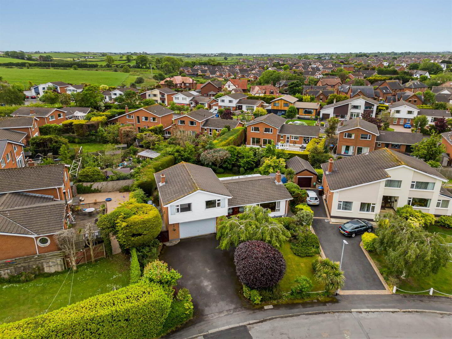 16 Deanfield 25 of 26