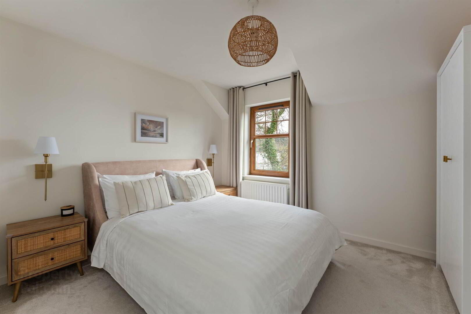 10 Ormiston Square 13 of 17