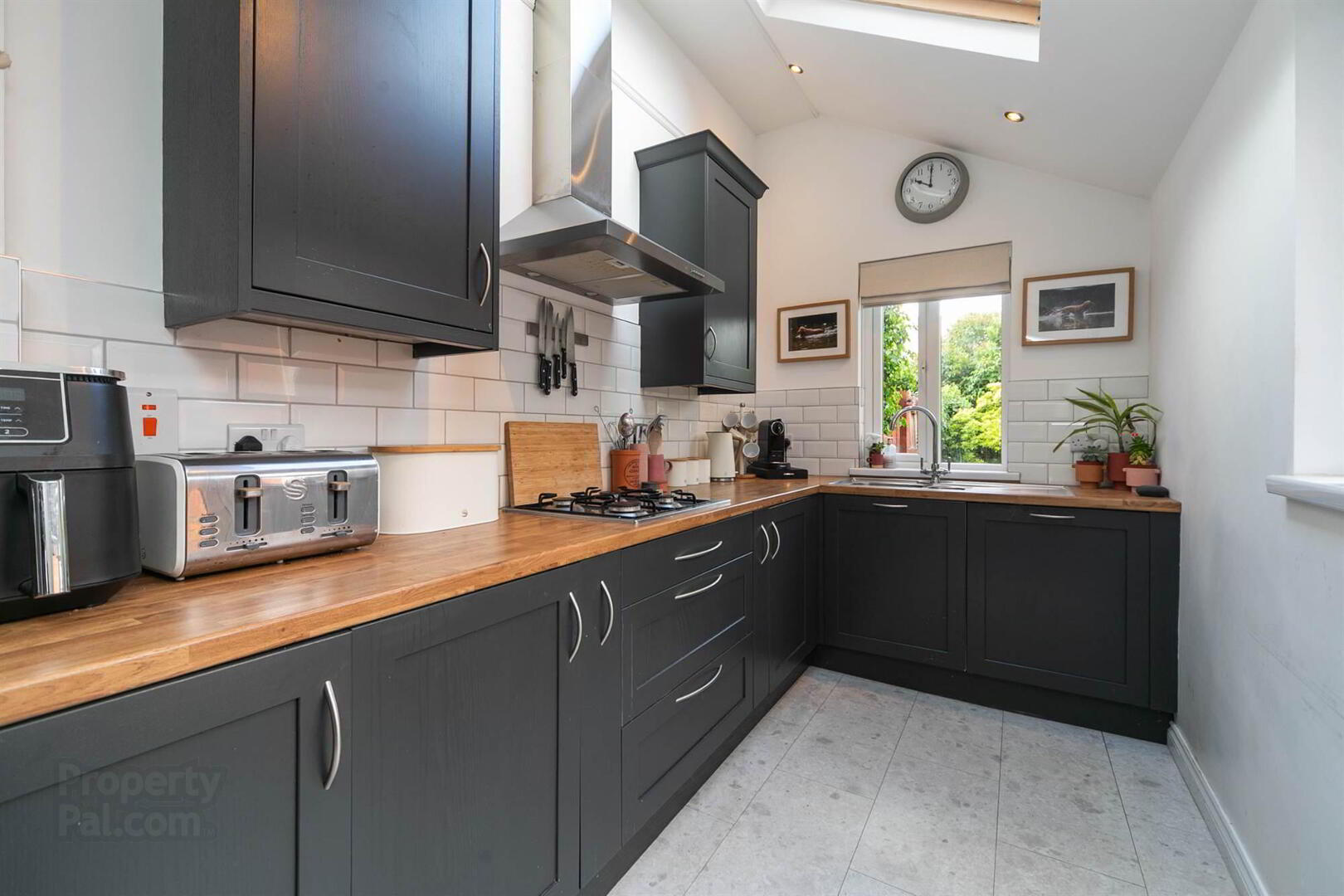 56 Orangefield Crescent 6 of 16