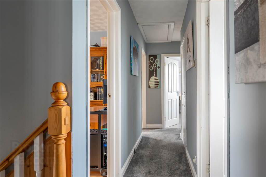 26 Fendale Park 19 of 36