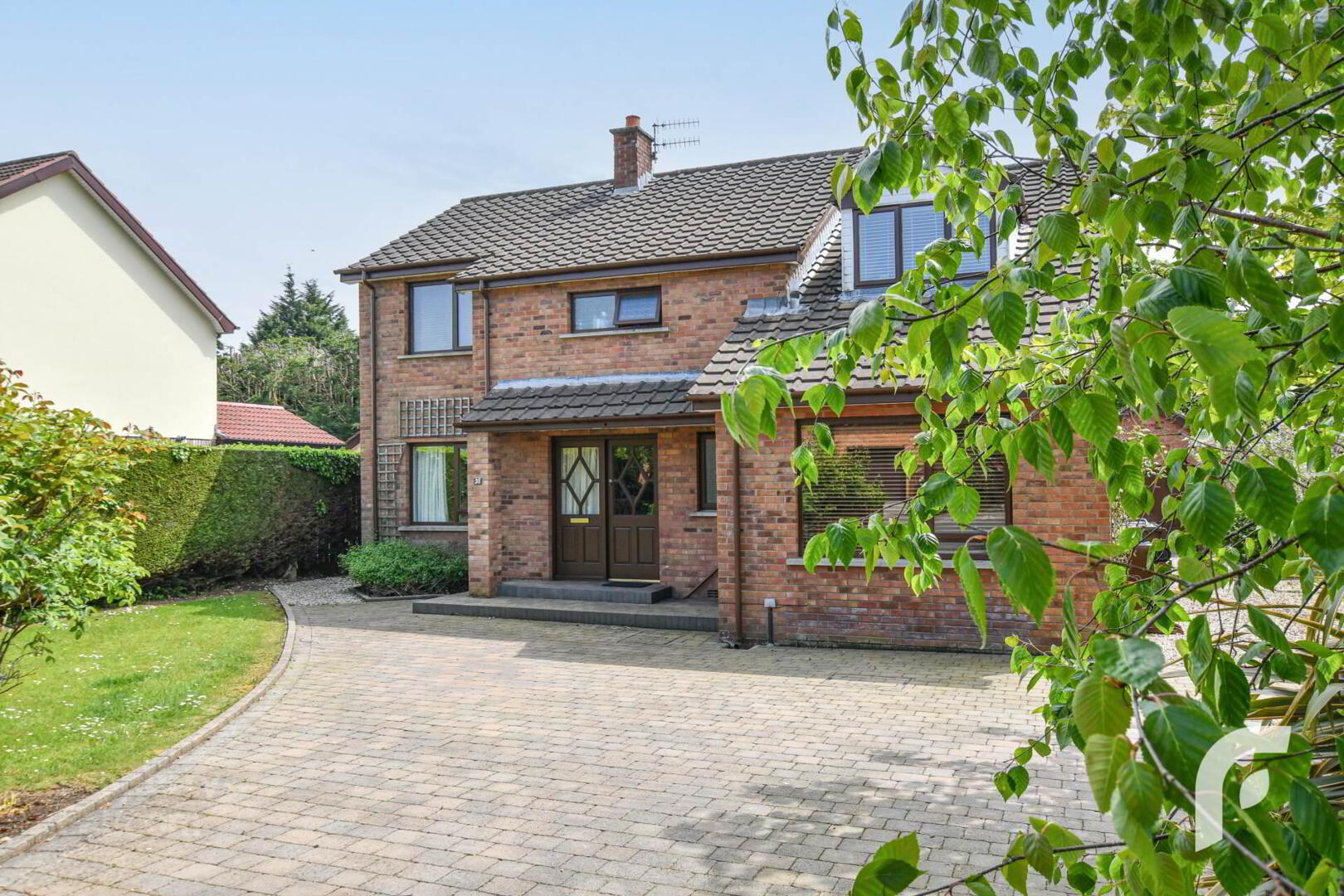 21 Jordanstown Heights 3 of 41