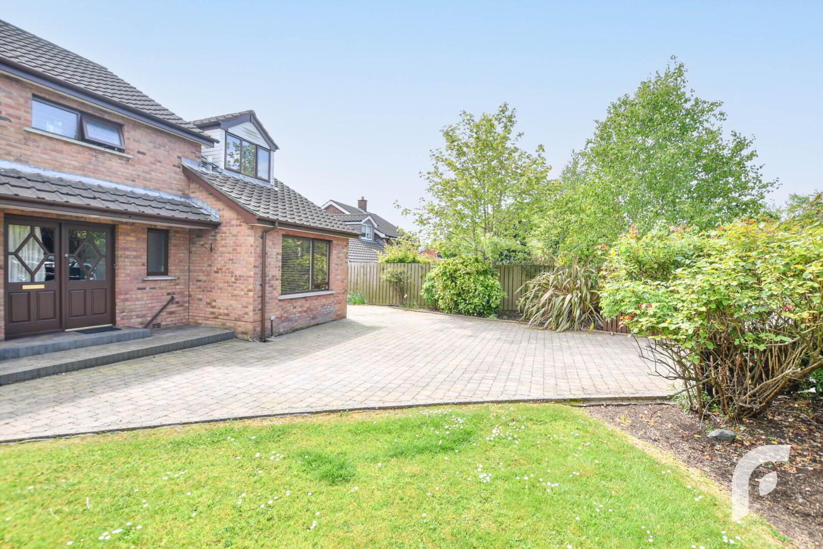21 Jordanstown Heights 5 of 41