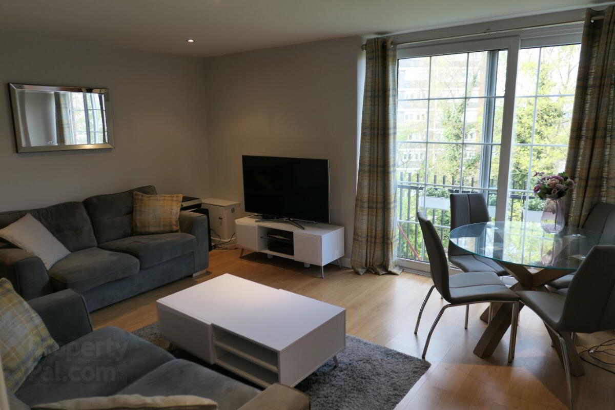 20 Fortwilliam Grange 4 of 8