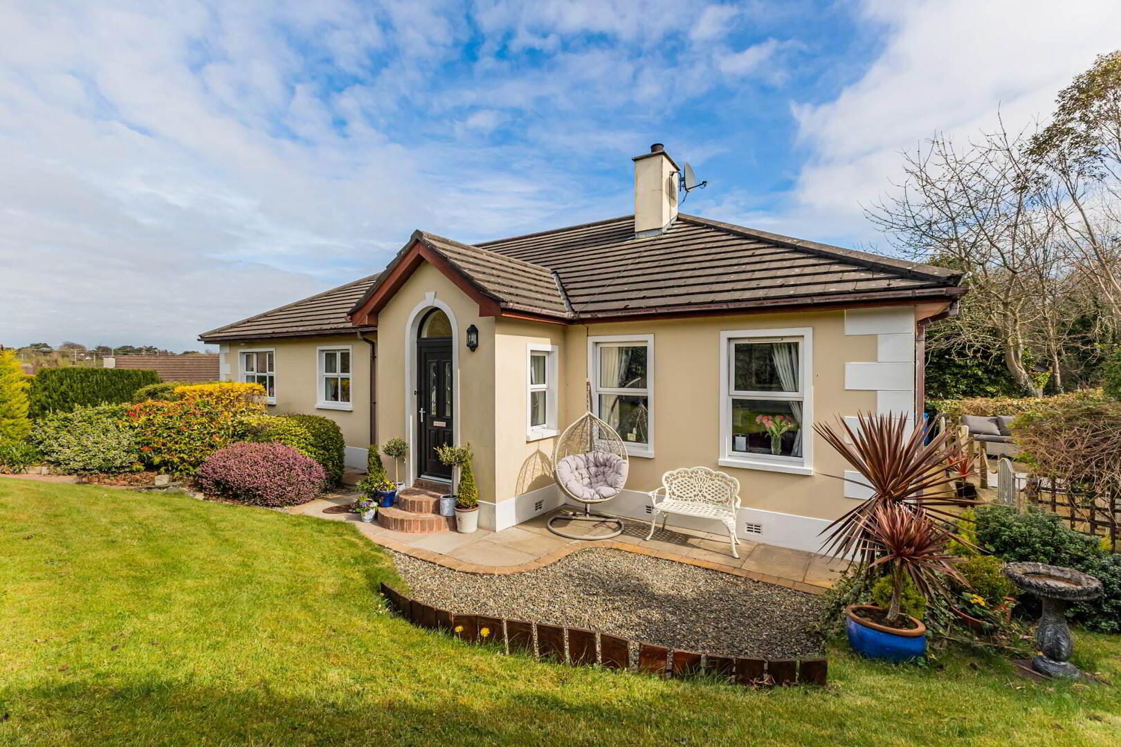 property description image