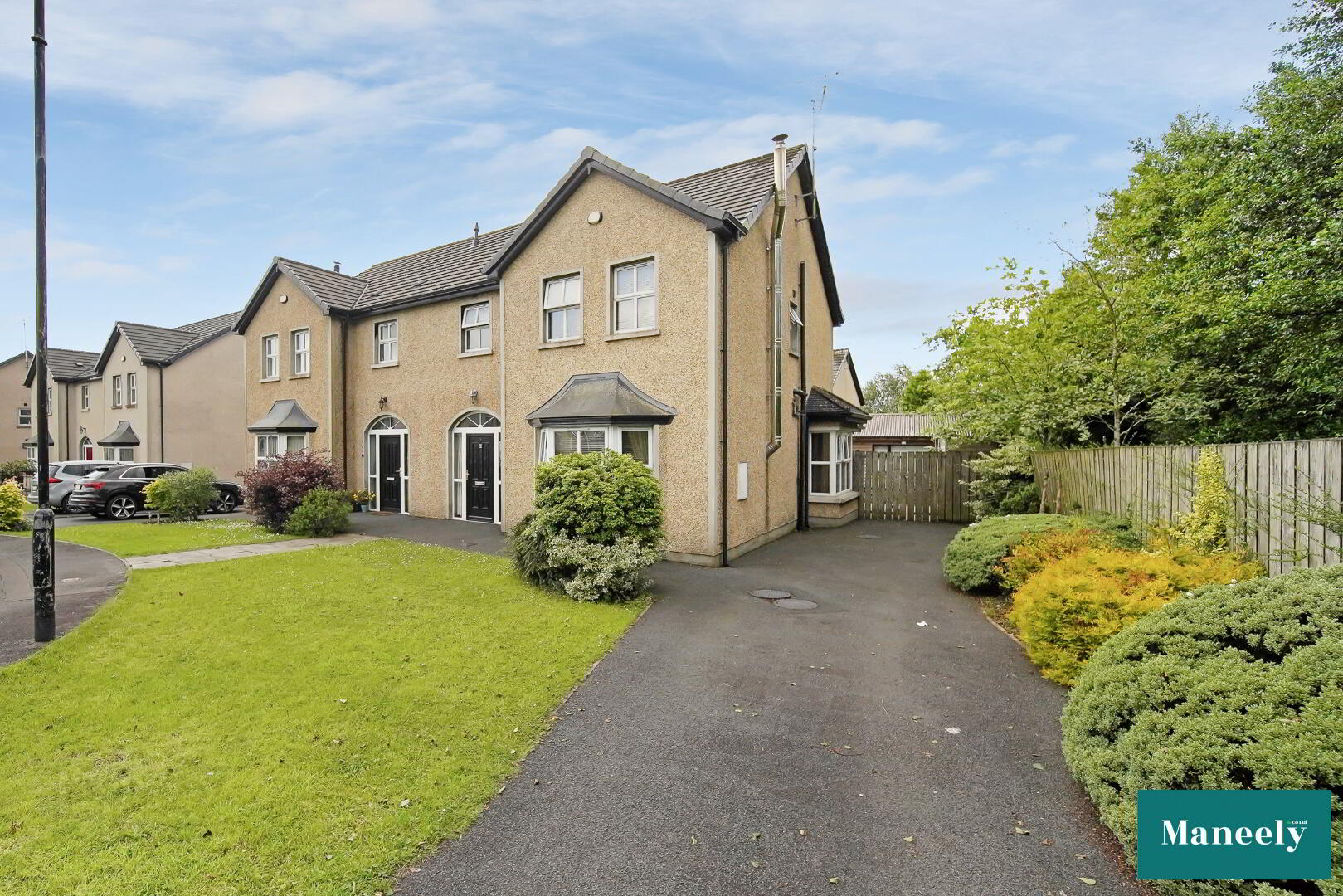 7 Wellbrook Manor 1 of 34