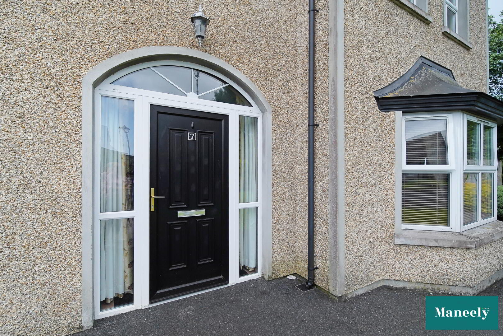property description image