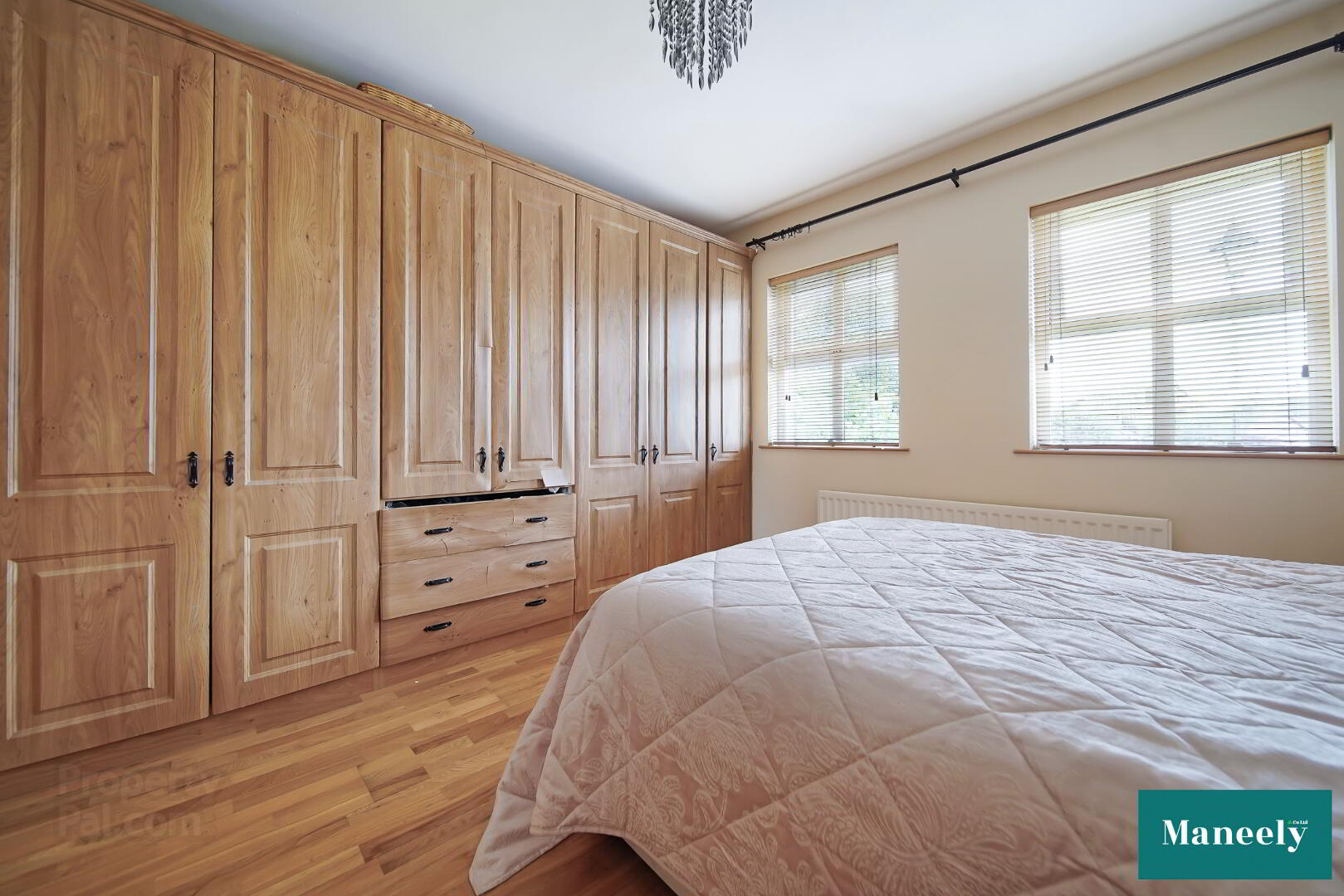 7 Wellbrook Manor 20 of 34