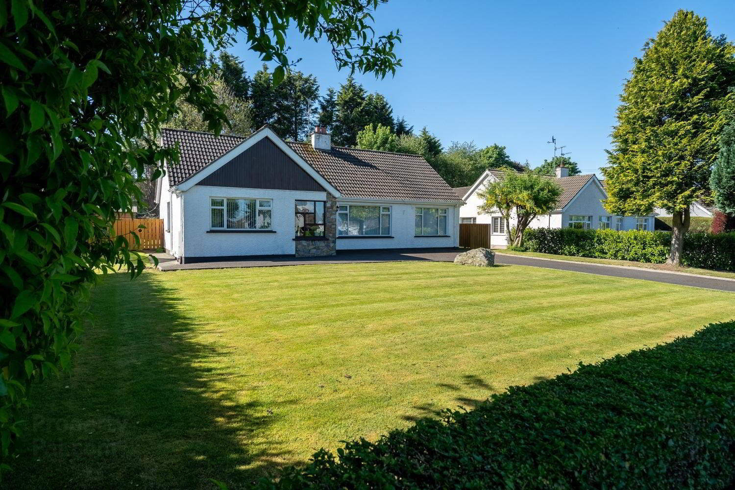 11 Ashgrove Park 3 of 32