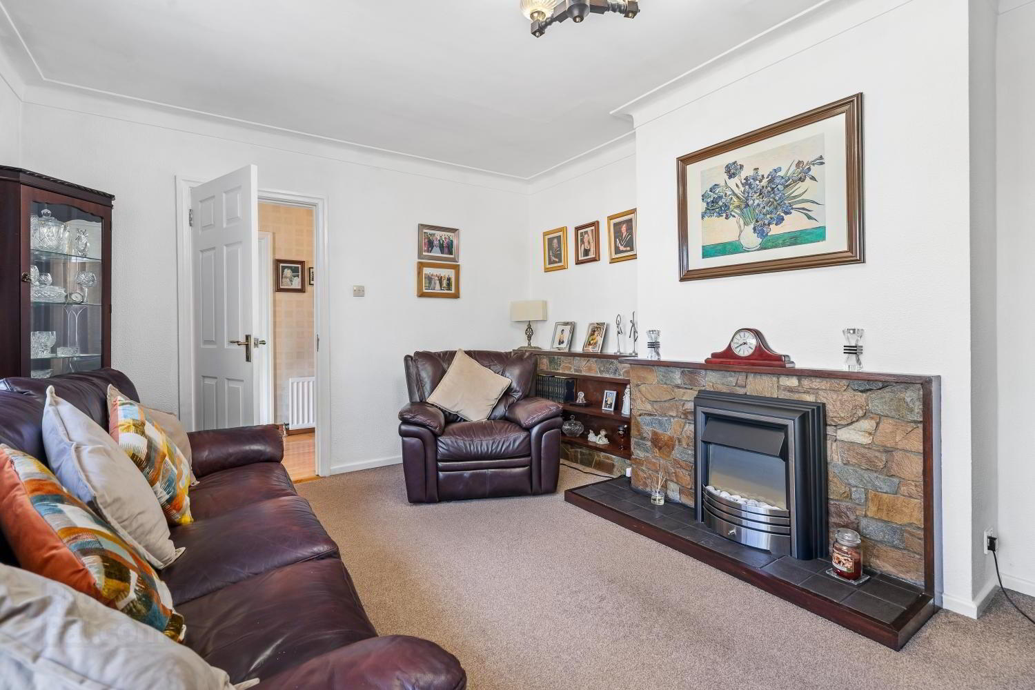 11 Ashgrove Park 13 of 32