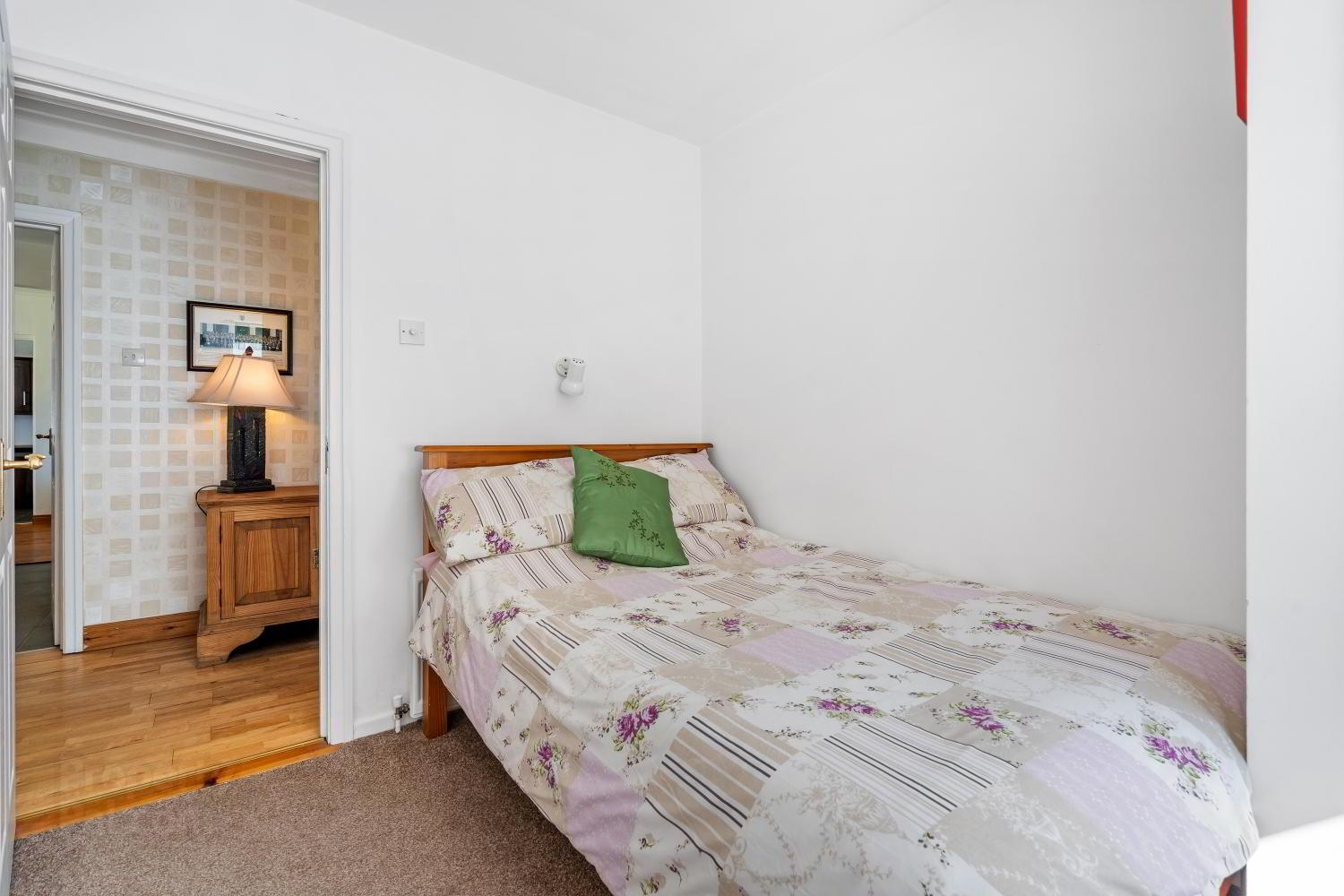 11 Ashgrove Park 16 of 32