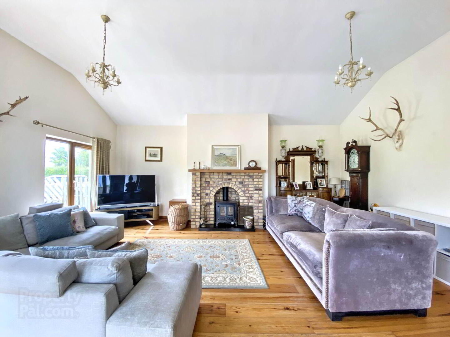 property description image