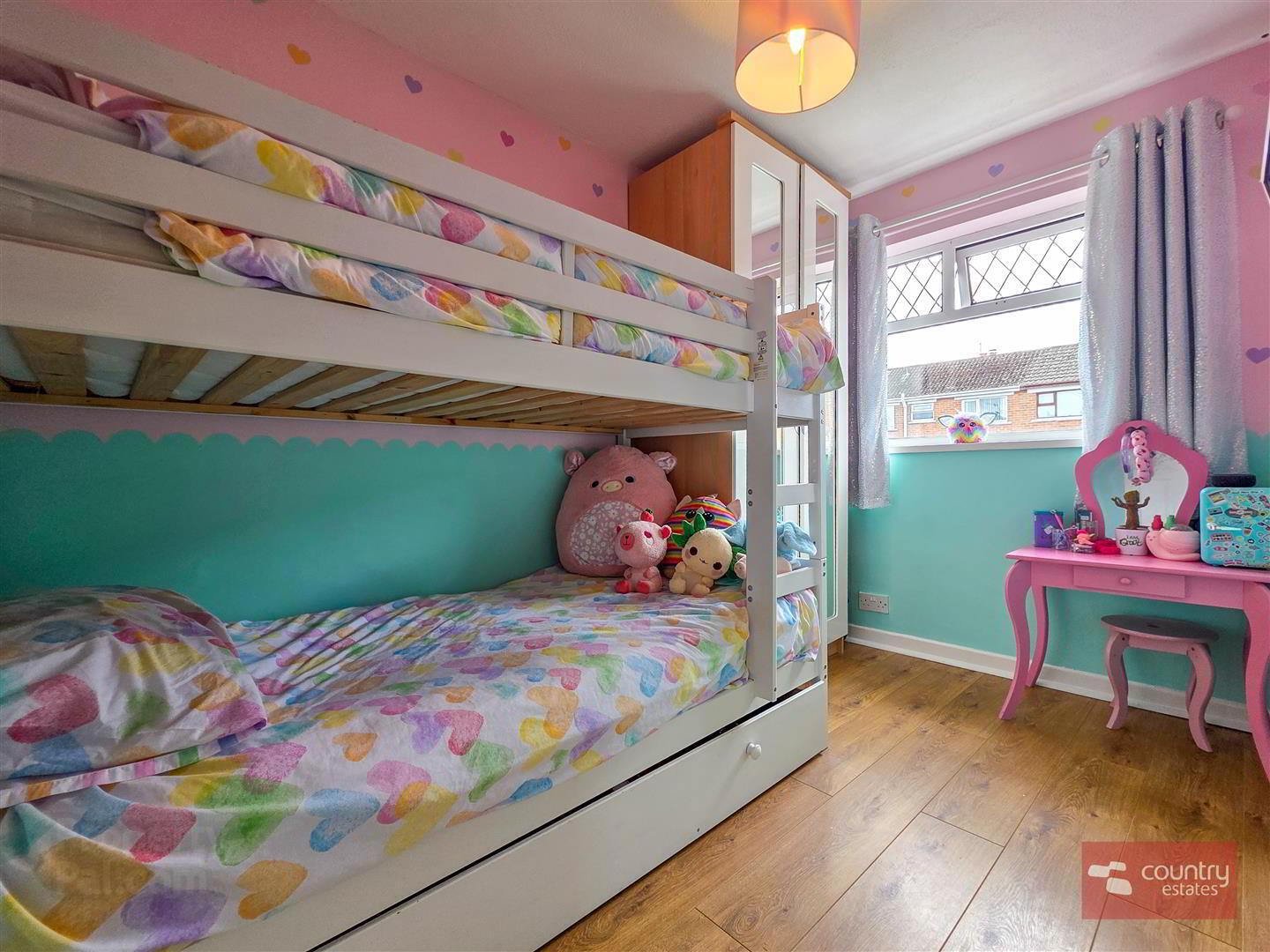 14 Fairview Avenue 22 of 29